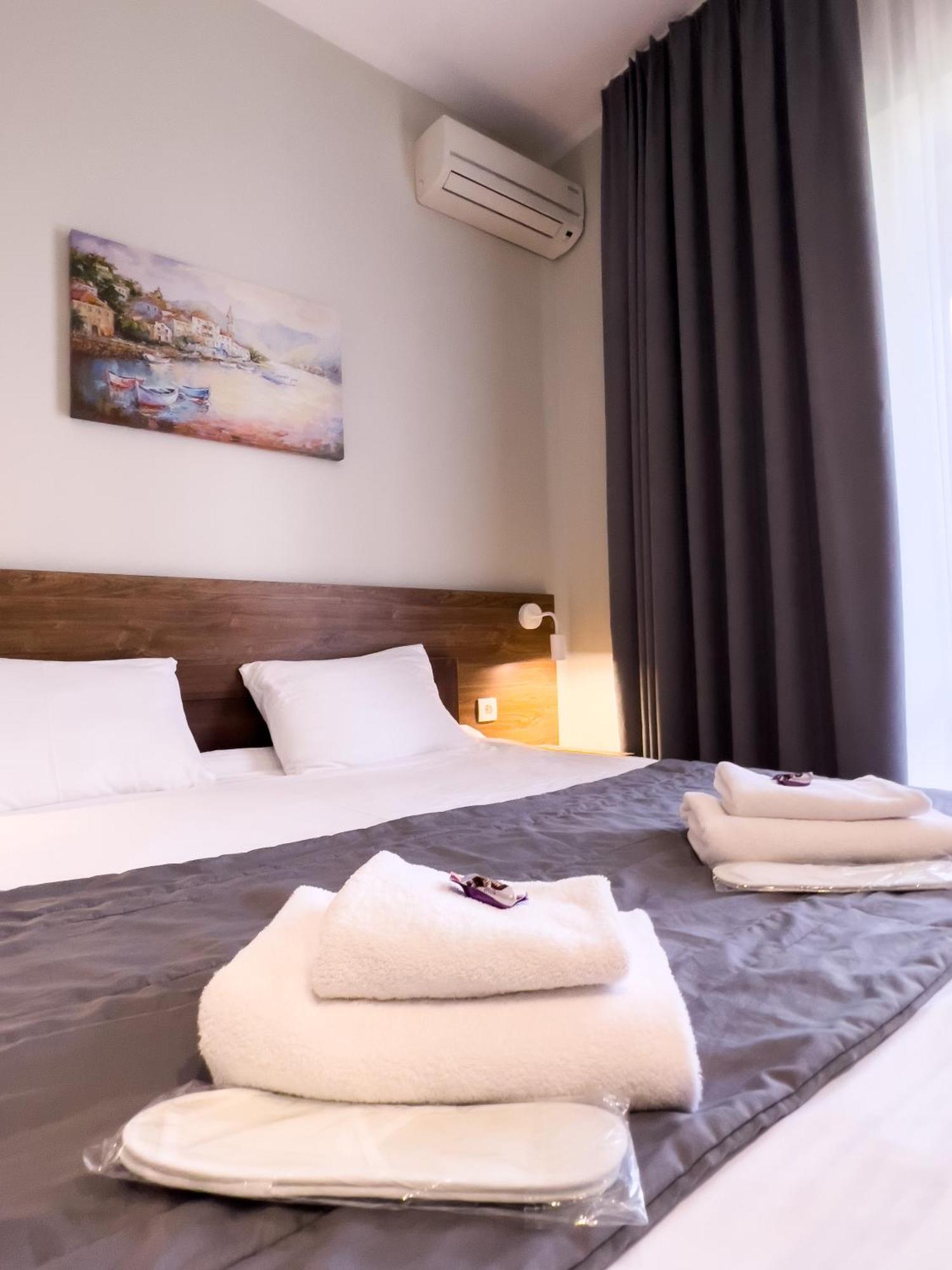 Nebos Hotel & Restaurant Ивано-Франковск Экстерьер фото